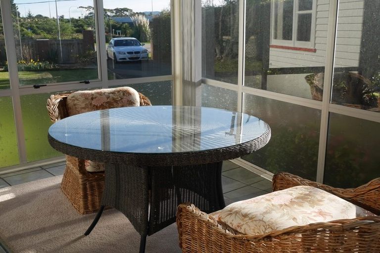 Photo of property in 151 Te Moana Road, Waikanae, 5036