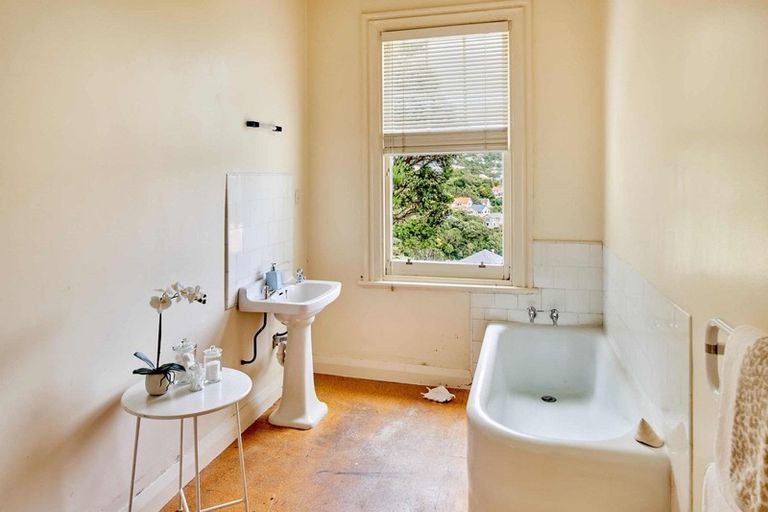 Photo of property in 39 Upland Road, Kelburn, Wellington, 6012