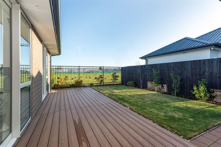 Photo of property in 67 Manakura Street, Russley, Christchurch, 8042