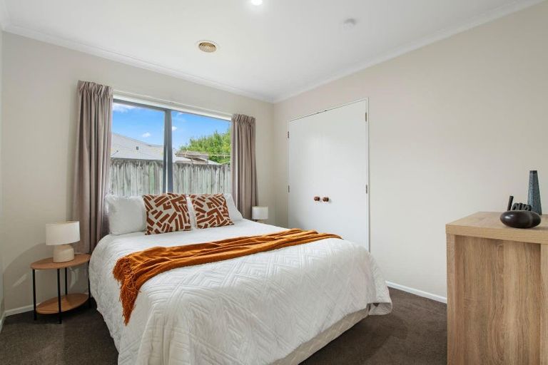 Photo of property in 6 Caulfield Place, Pukehangi, Rotorua, 3015