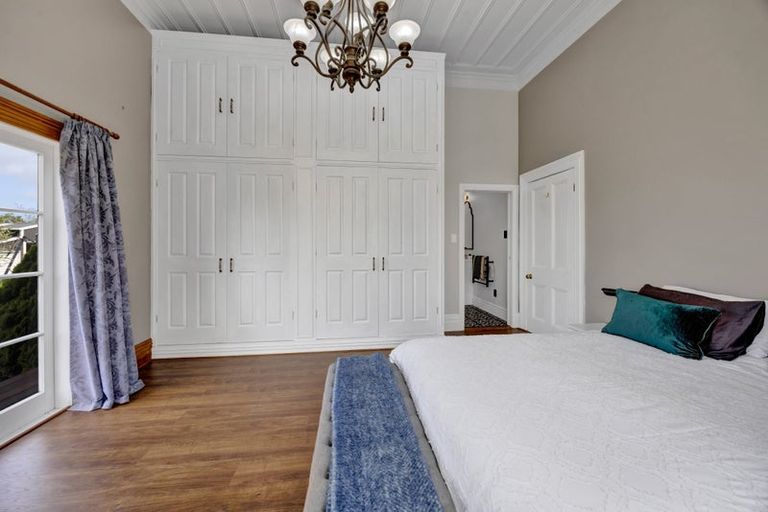 Photo of property in 104 Pitt Road, Hillsborough, New Plymouth, 4372