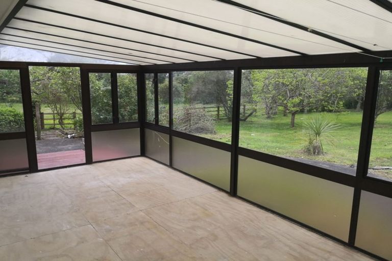 Photo of property in 857 Ridge Road, Riverhead, Albany, 0793