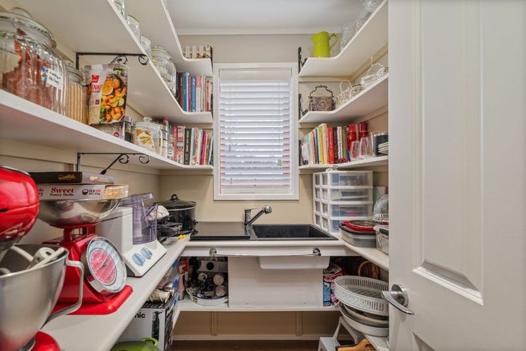 Photo of property in 5 Golf Road, Whitianga, 3591