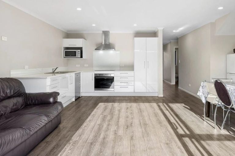 Photo of property in 2/61 Fifth Avenue, Enderley, Hamilton, 3214