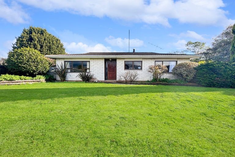 Photo of property in 1 Feary Crescent, Takaka, 7110