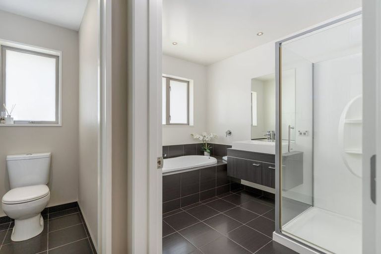 Photo of property in 37 Longspur Avenue, Wigram, Christchurch, 8025