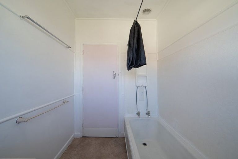 Photo of property in 75 Galloway Street, Hamilton East, Hamilton, 3216