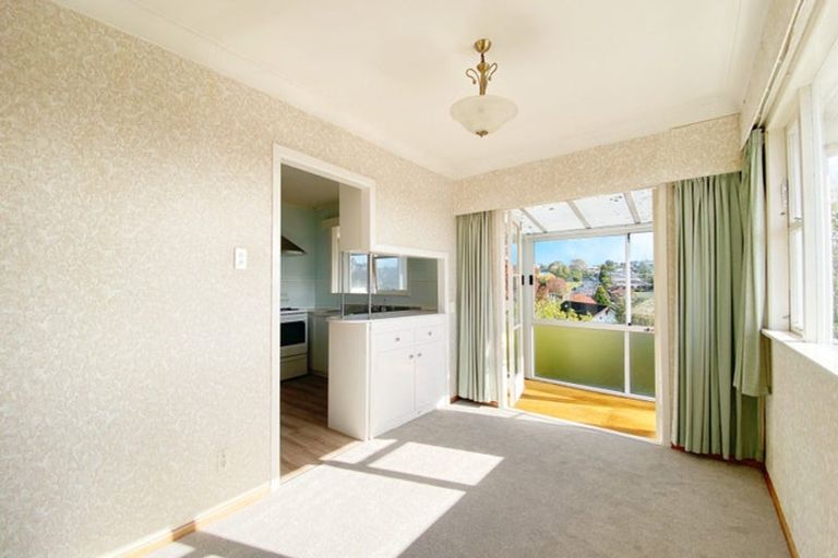 Photo of property in 58 Marlborough Avenue, Glenfield, Auckland, 0629