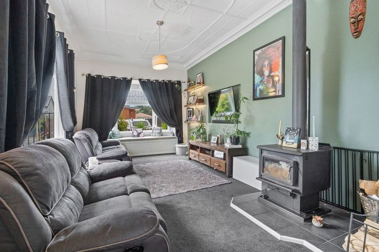 Photo of property in 18 Eskvale Street, Saint Kilda, Dunedin, 9012