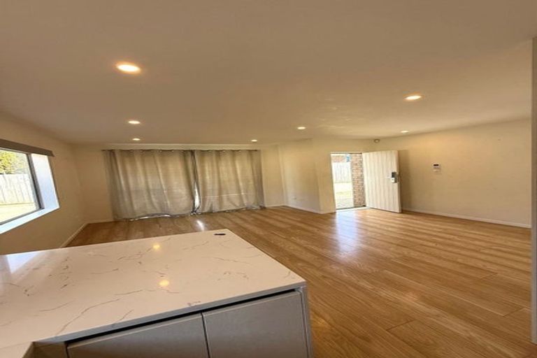 Photo of property in 61b Settlement Road, Papakura, 2110
