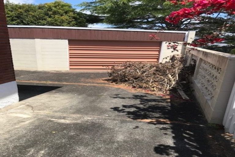 Photo of property in 6 Troon Place, Papatoetoe, Auckland, 2025