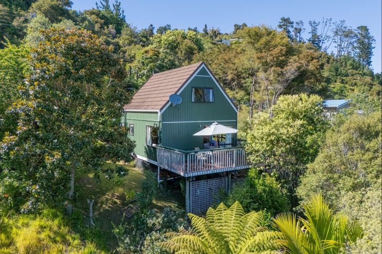 Photo of property in 60 Gallagher Drive, Tairua, 3508