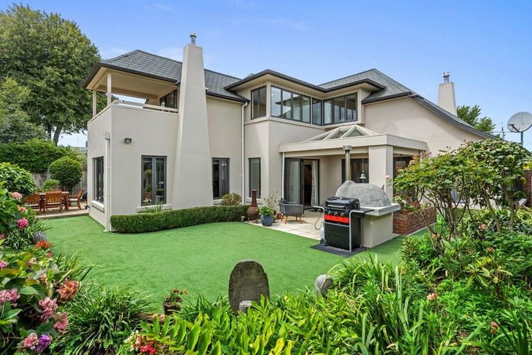 Photo of property in 177 Blighs Road, Strowan, Christchurch, 8052