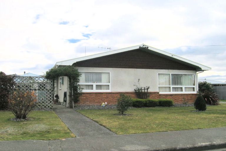 Photo of property in 3 Eton Street, Taradale, Napier, 4112