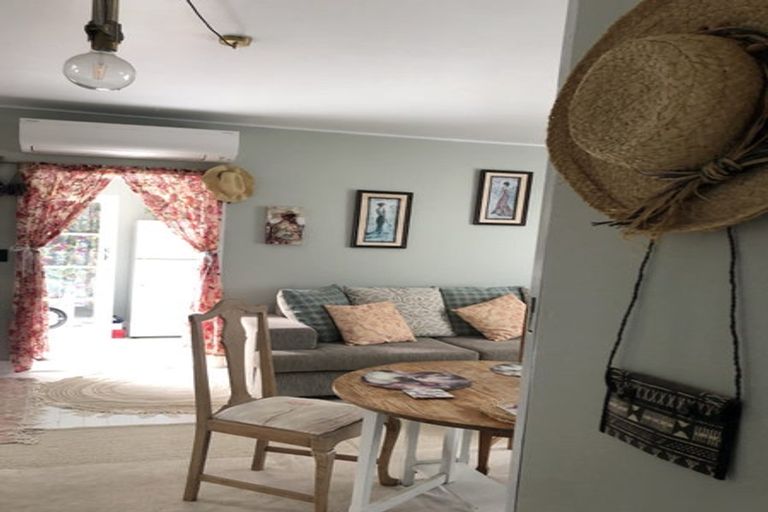 Photo of property in 16 Walshs Road, Allenton, Ashburton, 7700