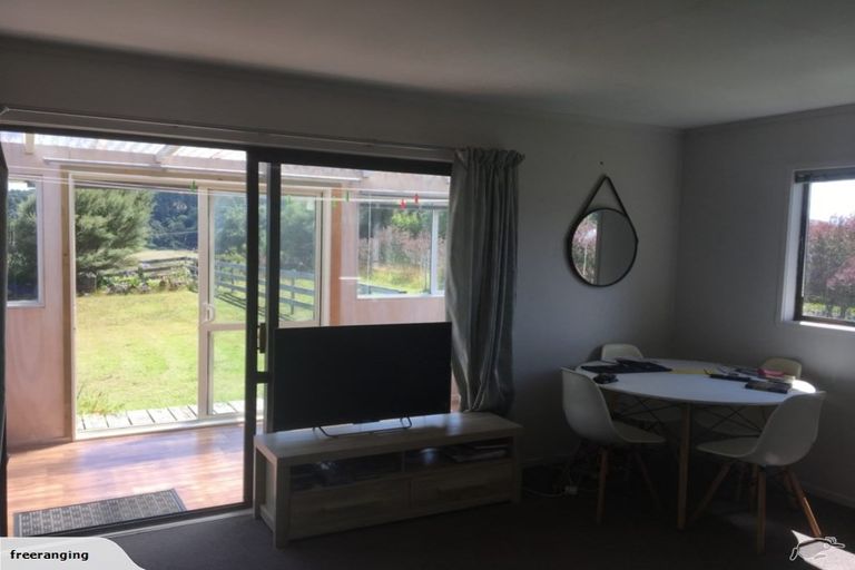 Photo of property in 1283 State Highway 16, Waimauku, 0883