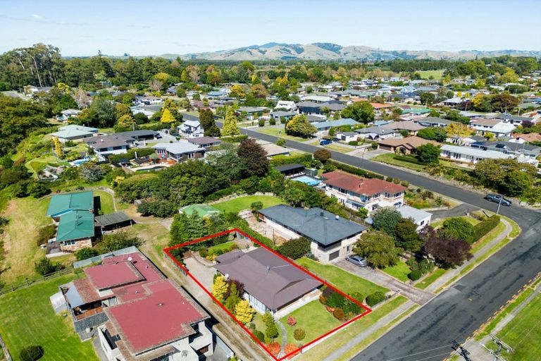 Photo of property in 30 Chaucer Street, Leamington, Cambridge, 3432