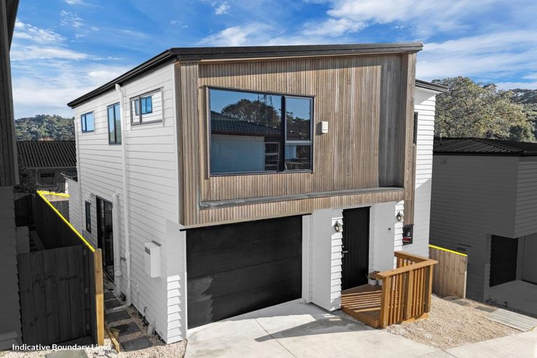 Photo of property in 58b Spinella Drive, Bayview, Auckland, 0629