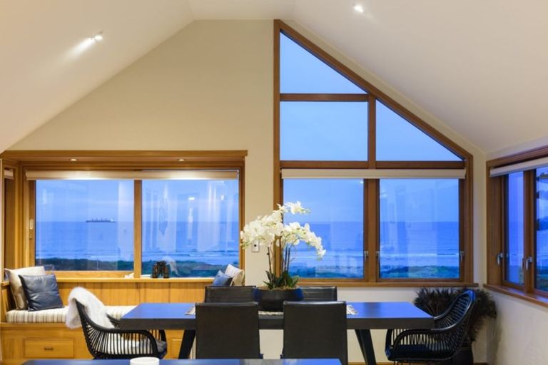 Photo of property in 85 Marine Parade, Mount Maunganui, 3116