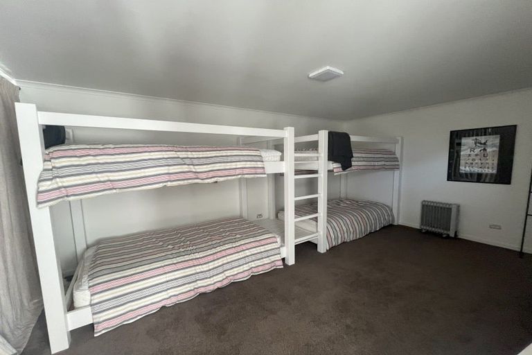 Photo of property in 7 Hogan Lane, Wanaka, 9305