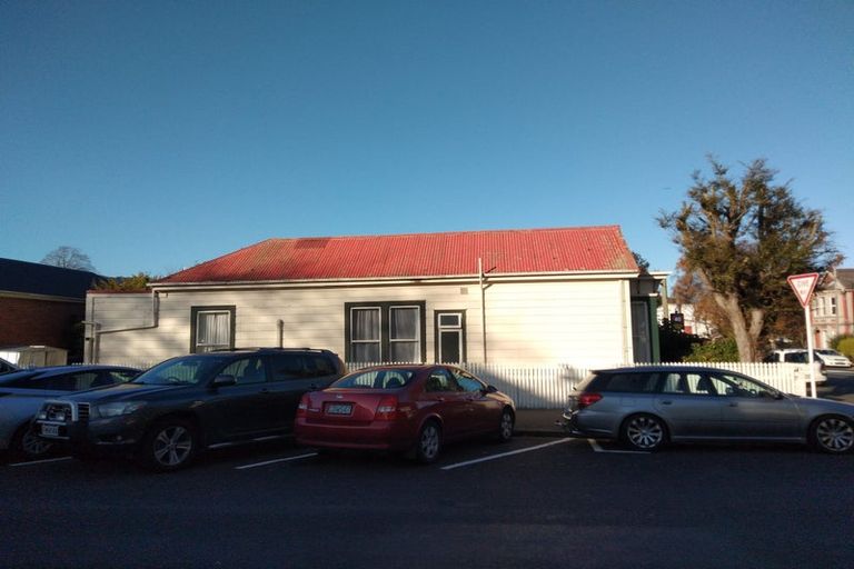 Photo of property in 8 Duke Street, North Dunedin, Dunedin, 9016
