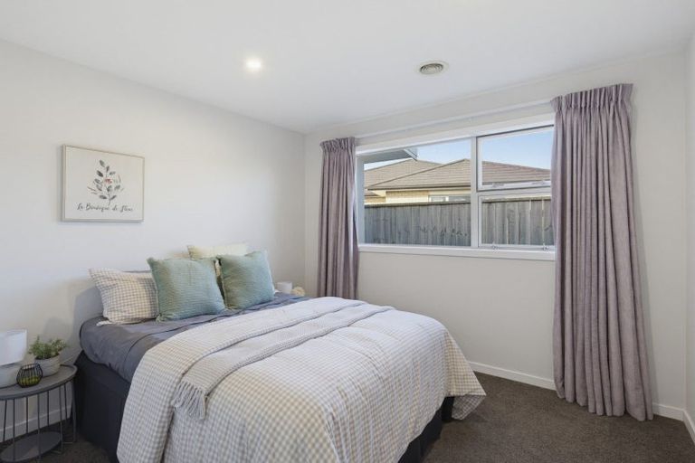Photo of property in 9 Taranui Way, Paraparaumu Beach, Paraparaumu, 5032