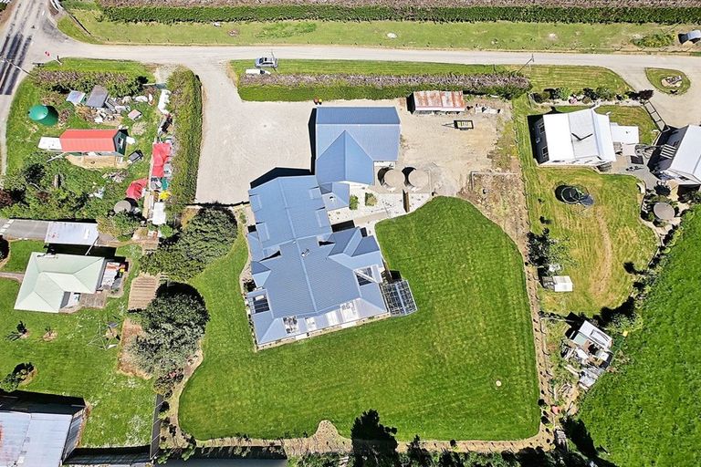 Photo of property in 4 Whitelaw Road, Waianiwa, Invercargill, 9874