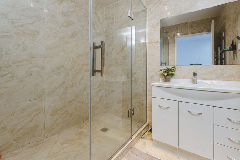 Photo of property in 152 Battalion Drive, Papakura, 2110