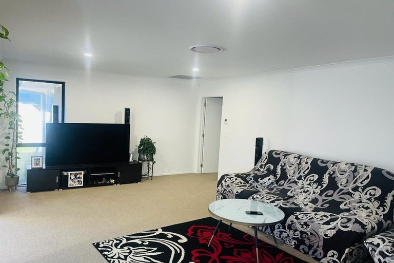 Photo of property in 55 Lowes Road, Rolleston, 7614