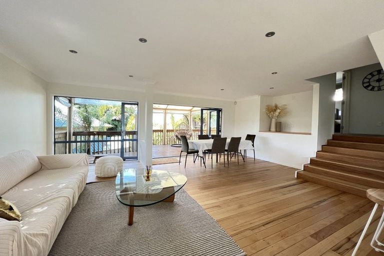 Photo of property in 8 Pah Road, Cockle Bay, Auckland, 2014