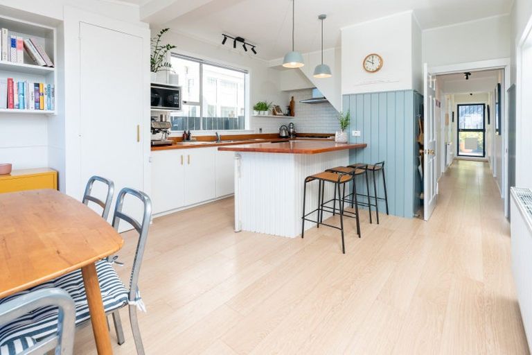 Photo of property in 150 Owhiro Bay Parade, Owhiro Bay, Wellington, 6023