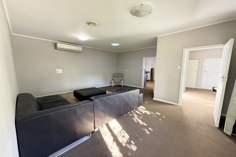 Photo of property in 15 Riverbend Road, Onekawa, Napier, 4110