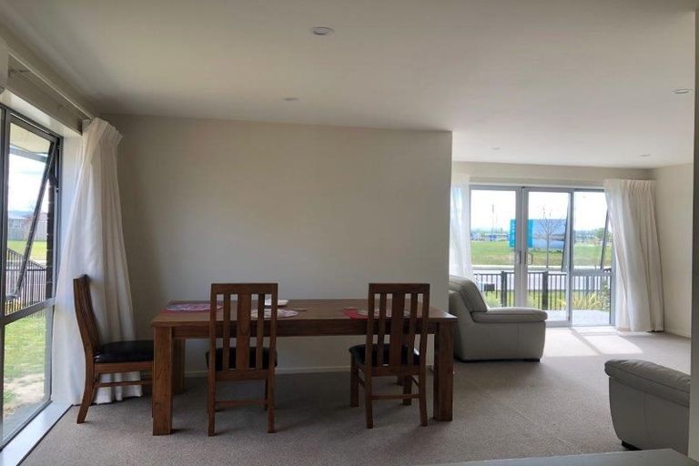 Photo of property in 43 Pegasus Boulevard, Pegasus, 7612