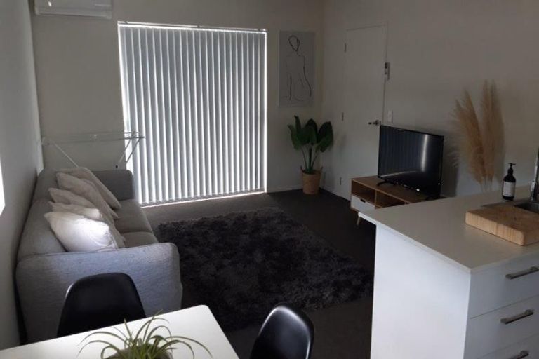 Photo of property in 16/17 Warwick Street, Richmond, Christchurch, 8013