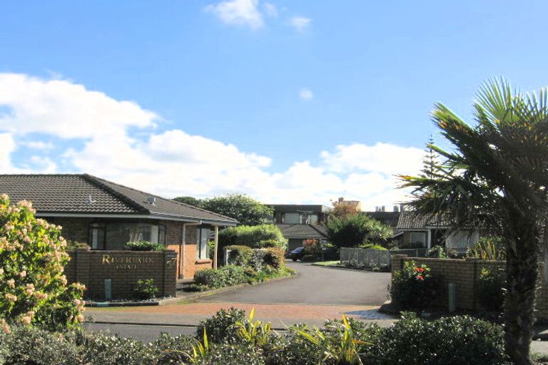 Photo of property in 5/57 Weiti Road, Orewa, 0931