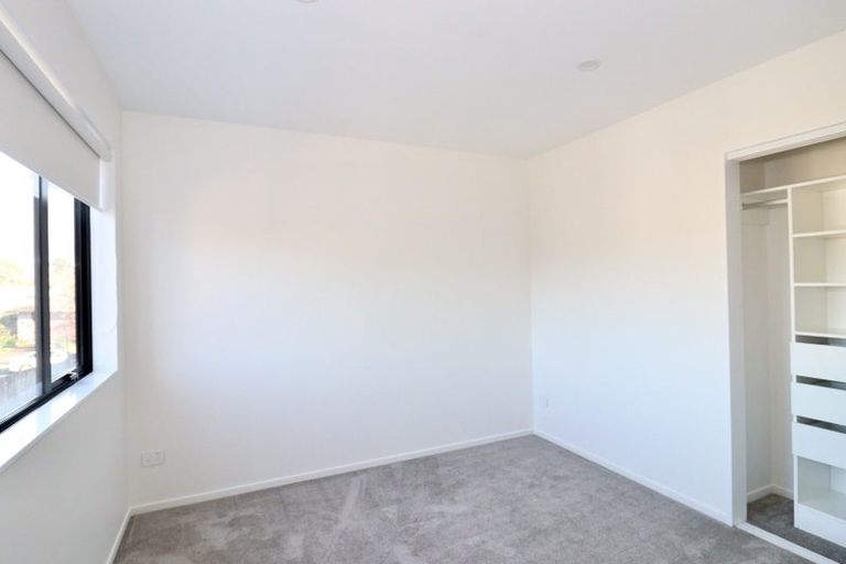 Photo of property in 8b Britannia Place, Half Moon Bay, Auckland, 2012