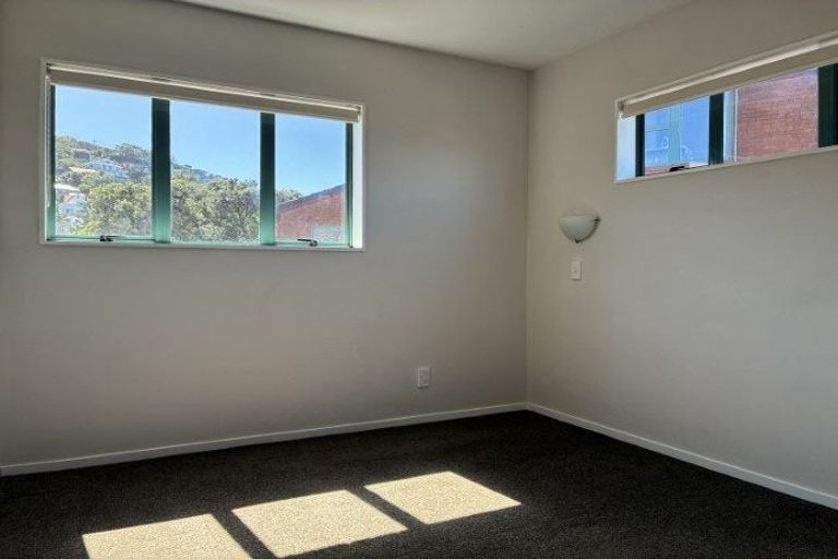 Photo of property in Mt Carmel Mews, 1/9 Arawa Road, Hataitai, Wellington, 6021