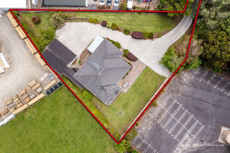 Photo of property in 178 Hurndall Street East, Maungaturoto, 0520