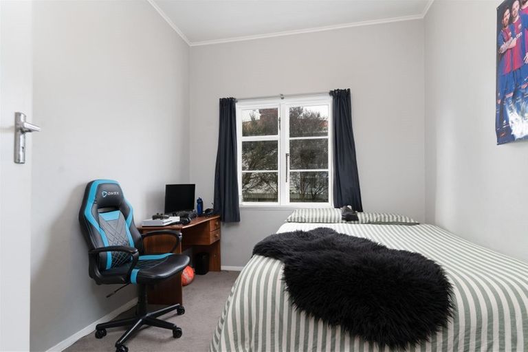 Photo of property in 121 Dixon Street, Masterton, 5810