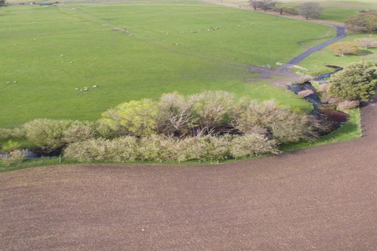 Photo of property in 90 Te Whiti Road, Homebush, Masterton, 5810