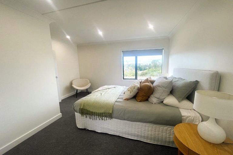 Photo of property in 62 Parkwood Avenue, Westgate, Auckland, 0614