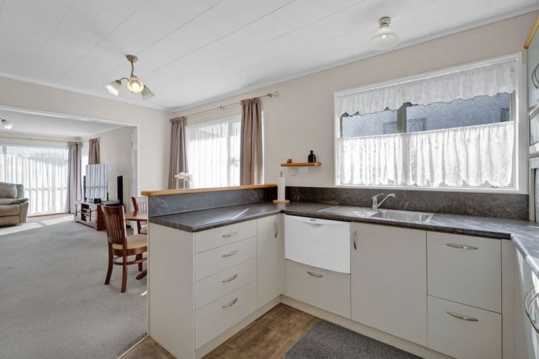 Photo of property in 22b Victoria Street, Hawera, 4610