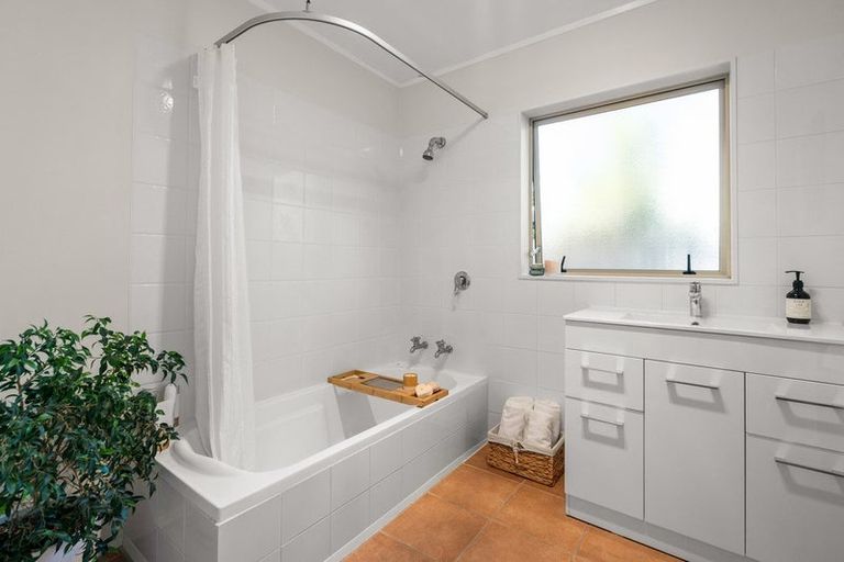 Photo of property in 86b Moore Street, Leamington, Cambridge, 3432