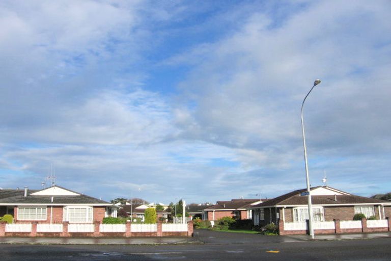 Photo of property in 8 Lakemba Mews, Terrace End, Palmerston North, 4410
