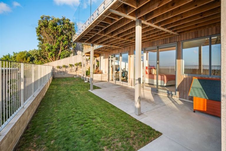 Photo of property in 24 Marama Crescent, Mount Pleasant, Christchurch, 8081