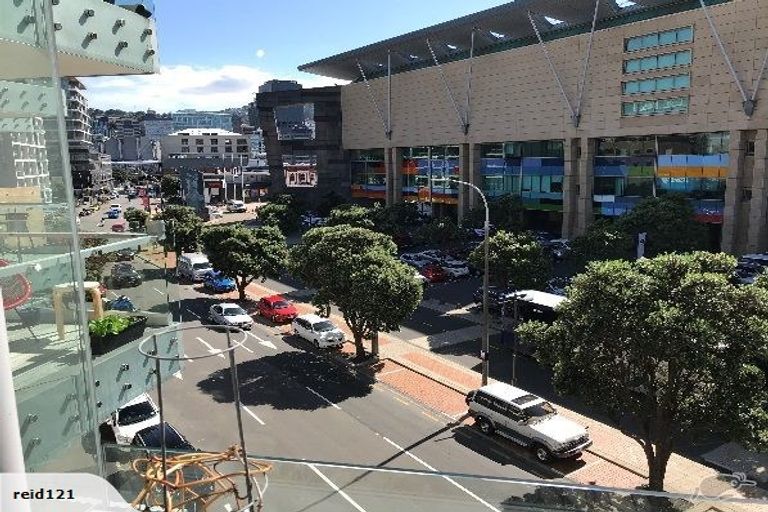 Photo of property in Piermont Apartments, 3d/82 Cable Street, Te Aro, Wellington, 6011