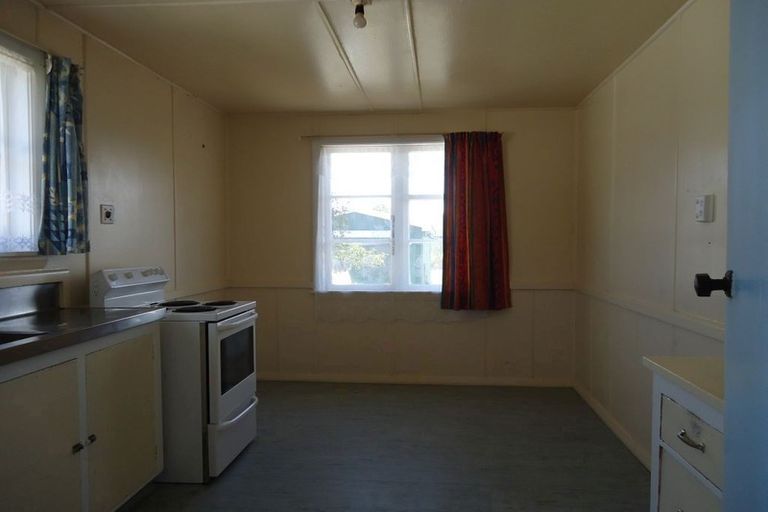 Photo of property in 53 High Street, Leeston, 7632