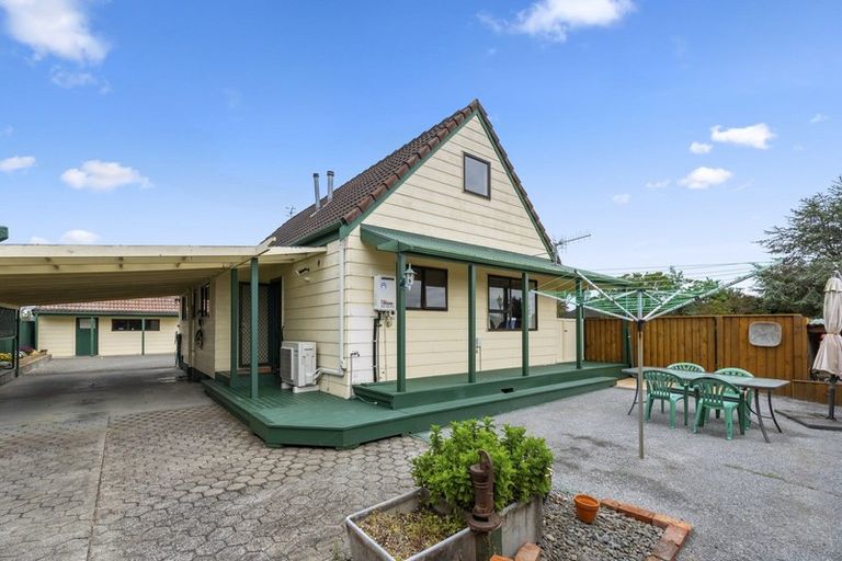 Photo of property in 14 Rimu Street, Levin, 5510