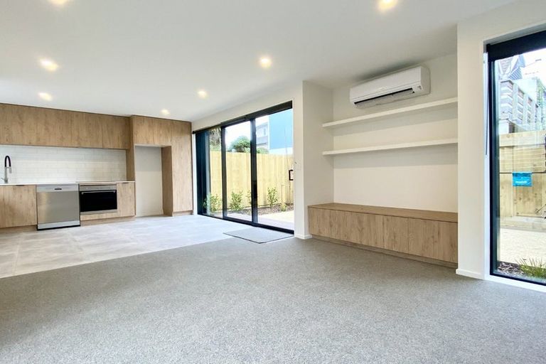 Photo of property in 2/320 Gloucester Street, Christchurch Central, Christchurch, 8011