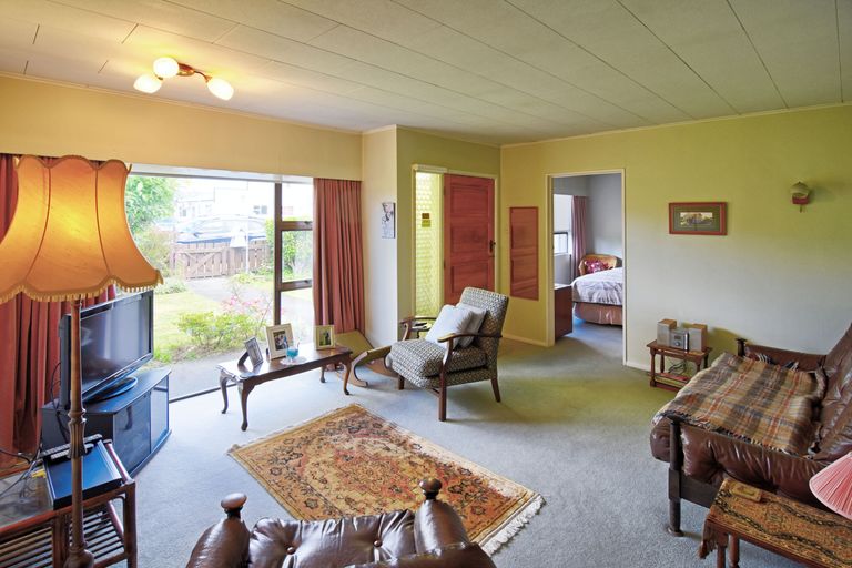 Photo of property in 16 Cooper Street, Lansdowne, Masterton, 5810